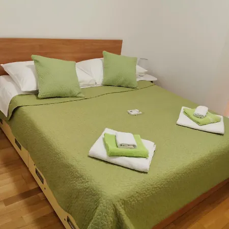 Apartman Antonia アパート *